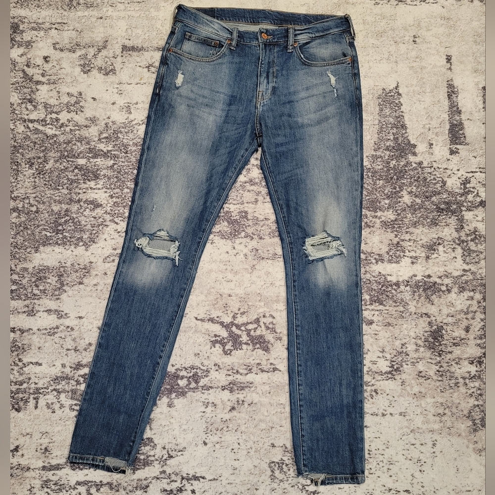 H&M Distressed Denim Skinny Jeans